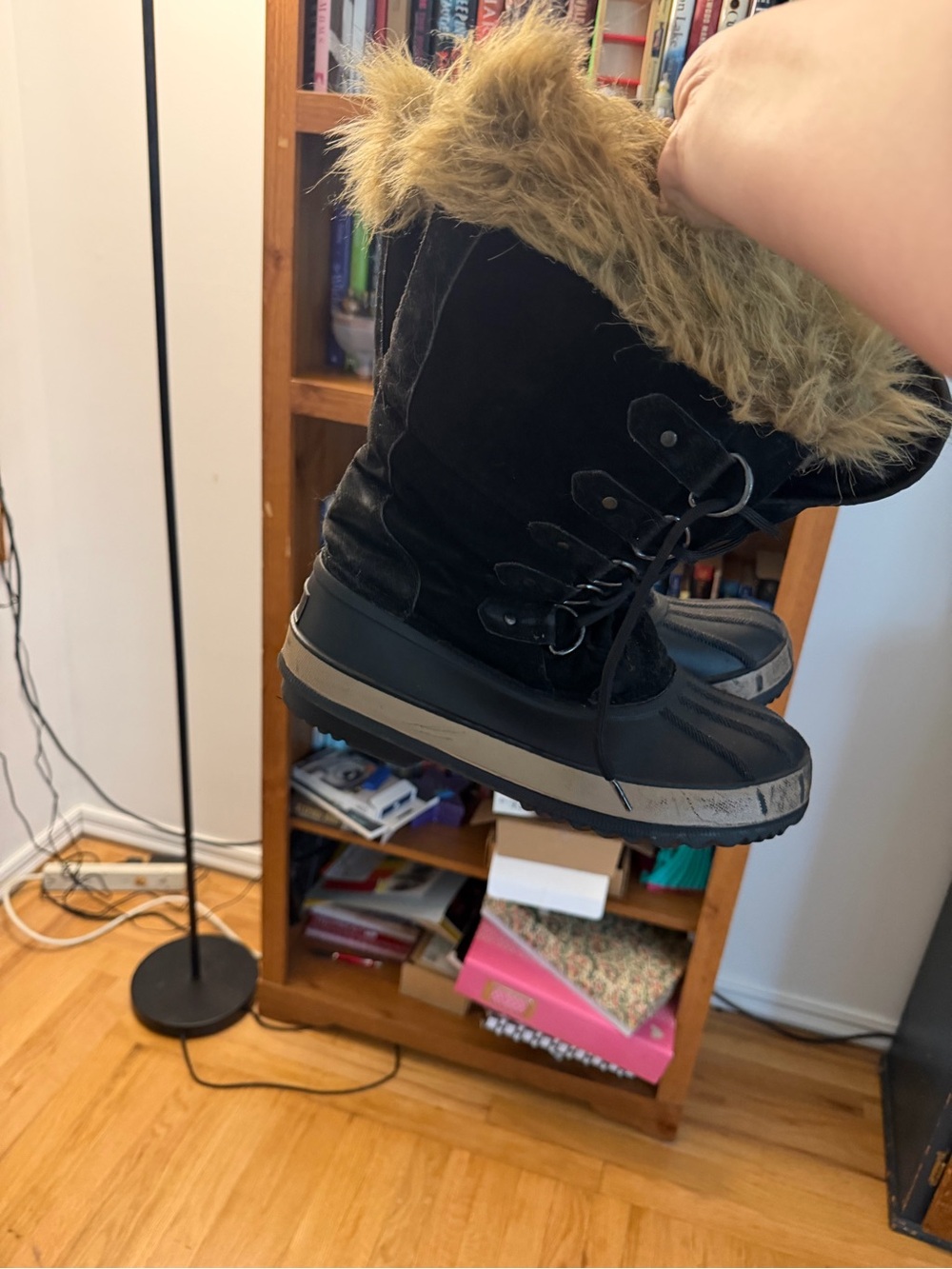 Falls Creek Black Winter Lace-Up Boots with Faux Fur Cuff - Picture 4 of 6